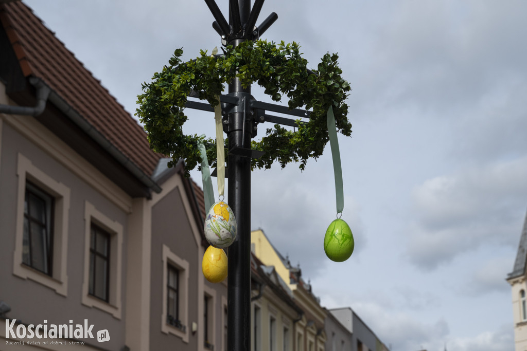 Ozdoby wielkanocne i wiosenne w Kościanie