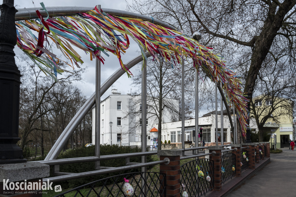 Ozdoby wielkanocne i wiosenne w Kościanie