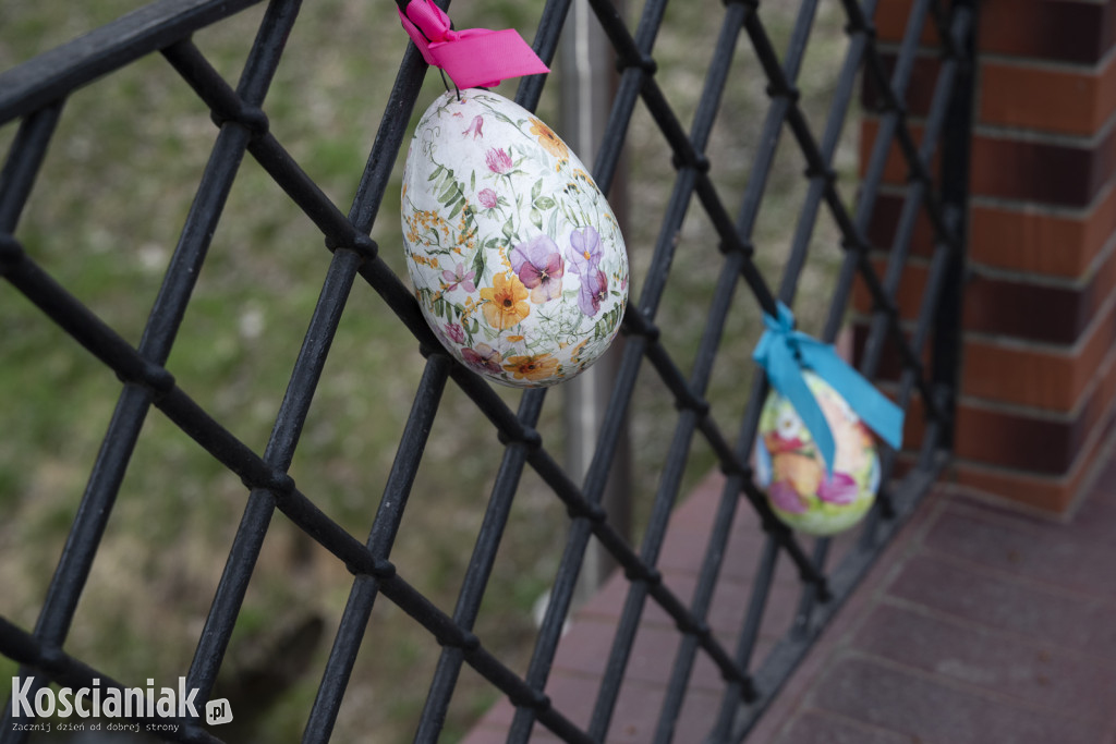Ozdoby wielkanocne i wiosenne w Kościanie