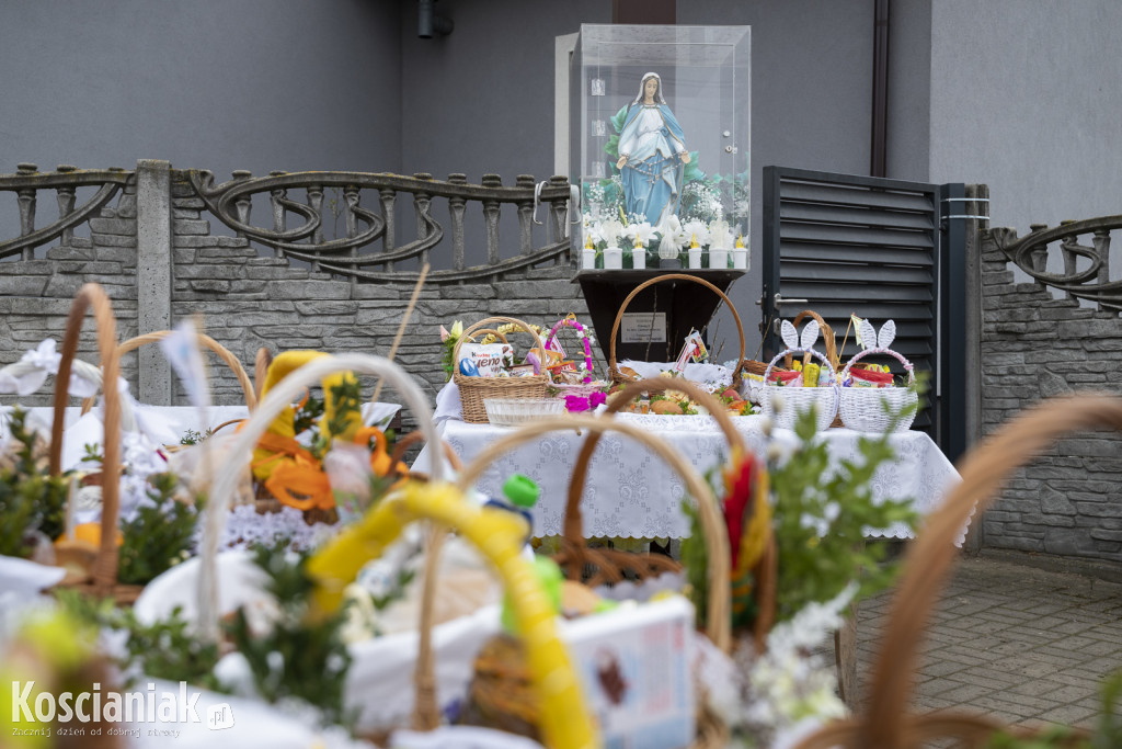 Święconka w Kiełczewie w obiektywie