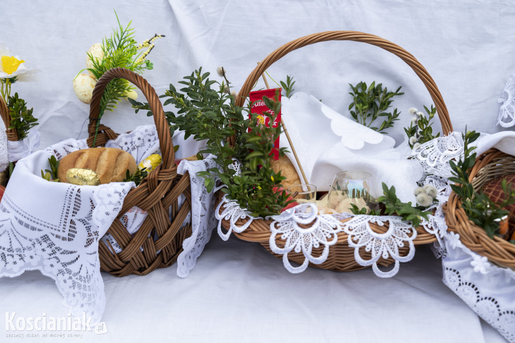 Święconka w Kiełczewie w obiektywie