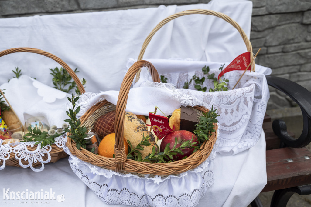 Święconka w Kiełczewie w obiektywie