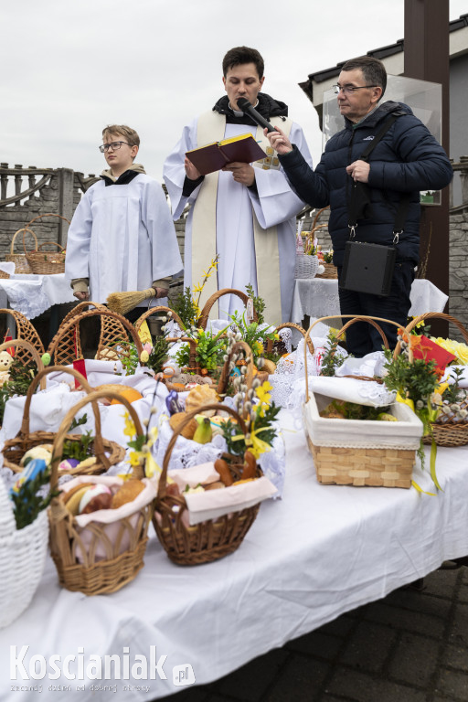 Święconka w Kiełczewie w obiektywie