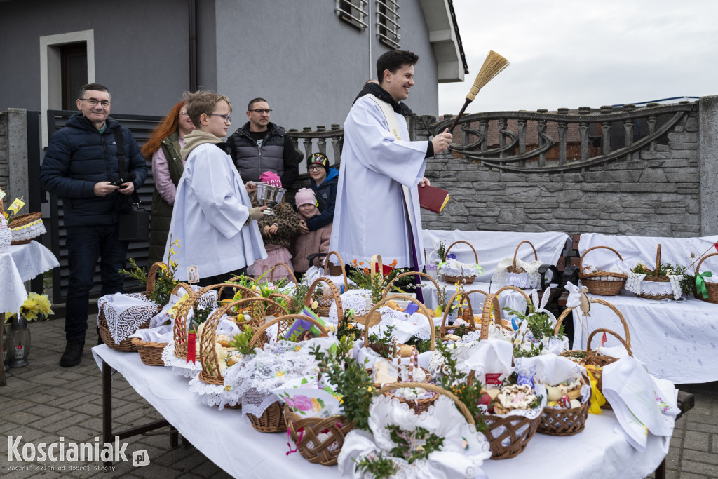 Święconka w Kiełczewie w obiektywie