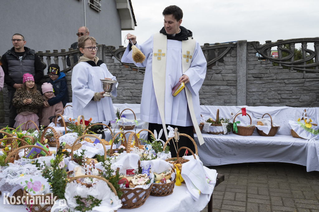Święconka w Kiełczewie w obiektywie