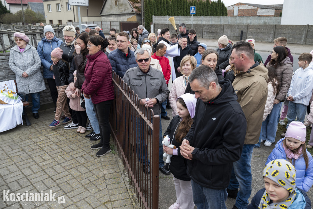 Święconka w Kiełczewie w obiektywie