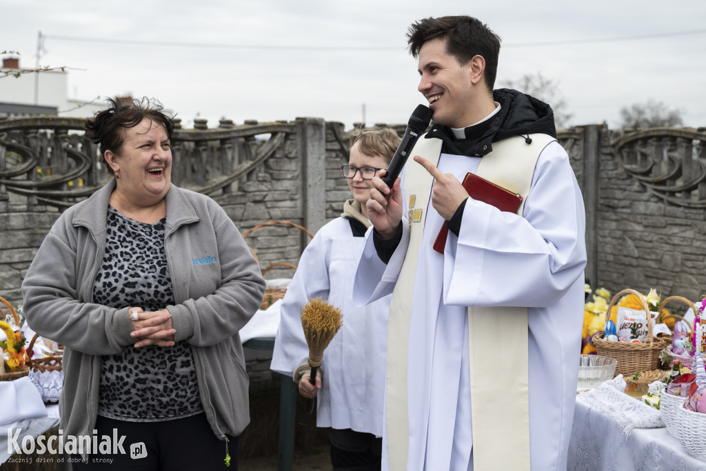 Święconka w Kiełczewie w obiektywie