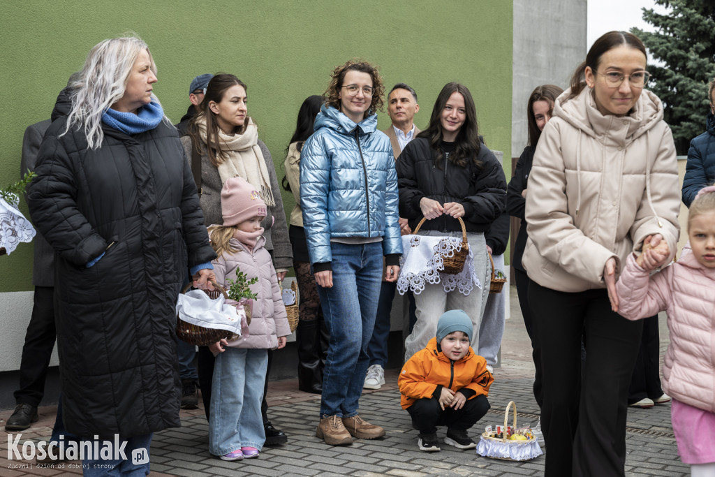 Święconka w Kiełczewie w obiektywie