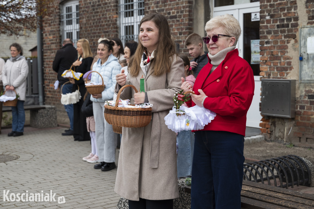 Święconka w Kiełczewie w obiektywie