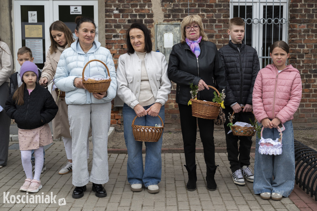 Święconka w Kiełczewie w obiektywie