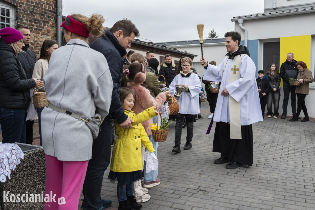 Święconka w Kiełczewie w obiektywie