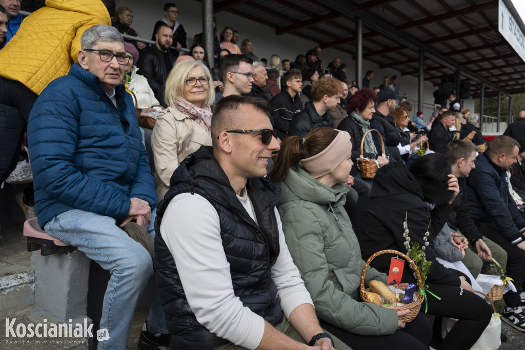 Święconka na Stadionie Miejskim w Kościanie