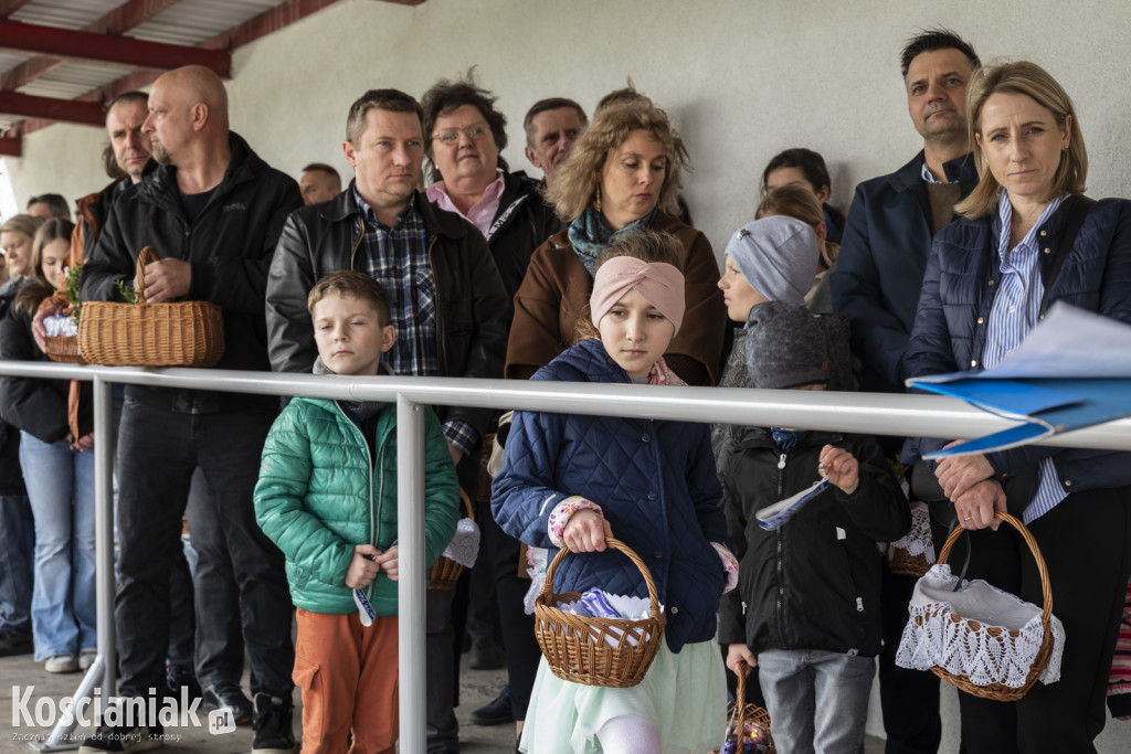 Święconka na Stadionie Miejskim w Kościanie