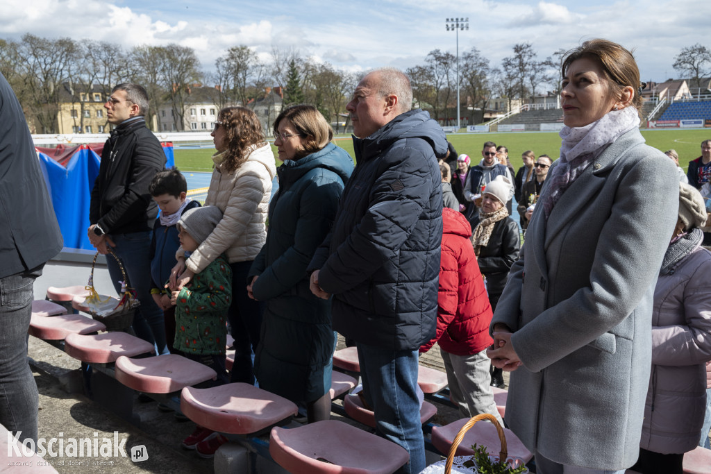 Święconka na Stadionie Miejskim w Kościanie