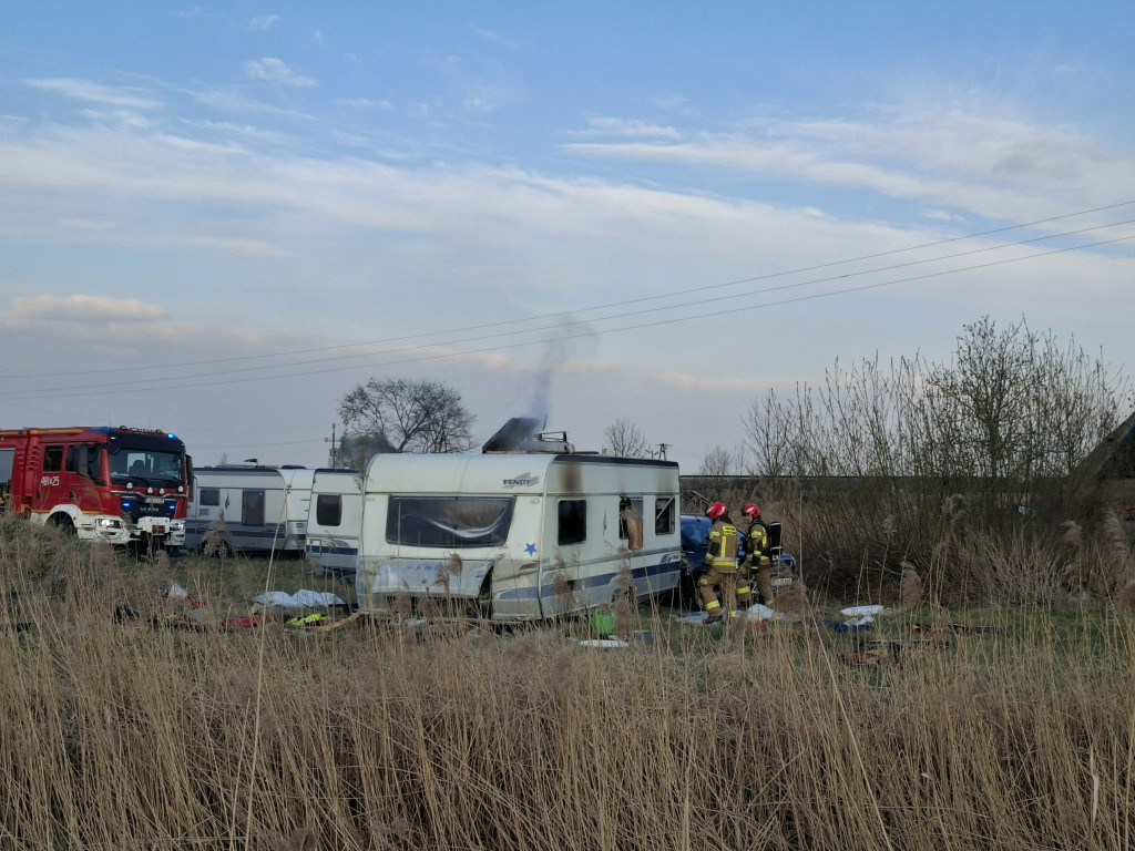 Pożar przyczepy kempingowej