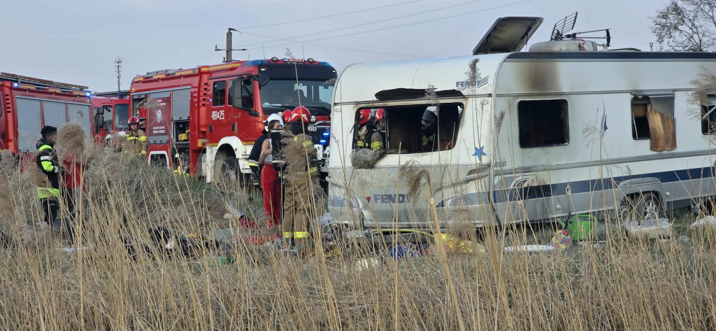 Pożar przyczepy kempingowej