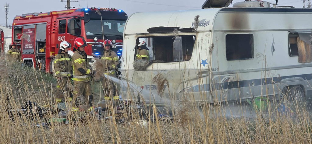 Pożar przyczepy kempingowej