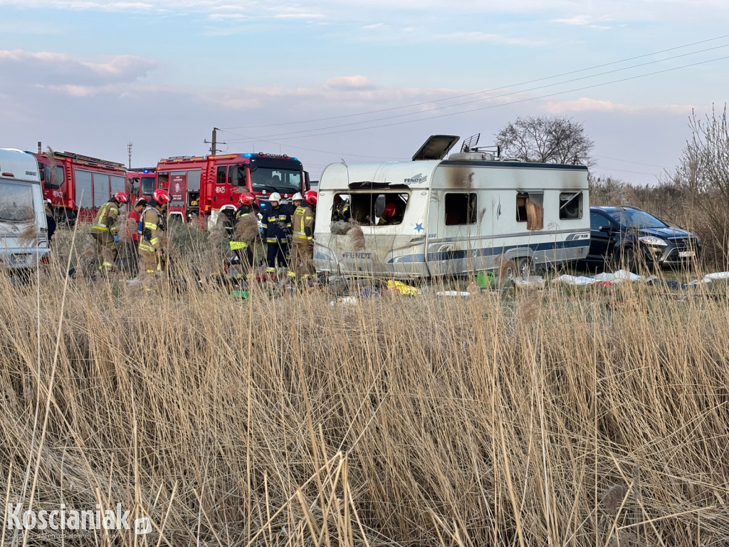 Pożar przyczepy kempingowej