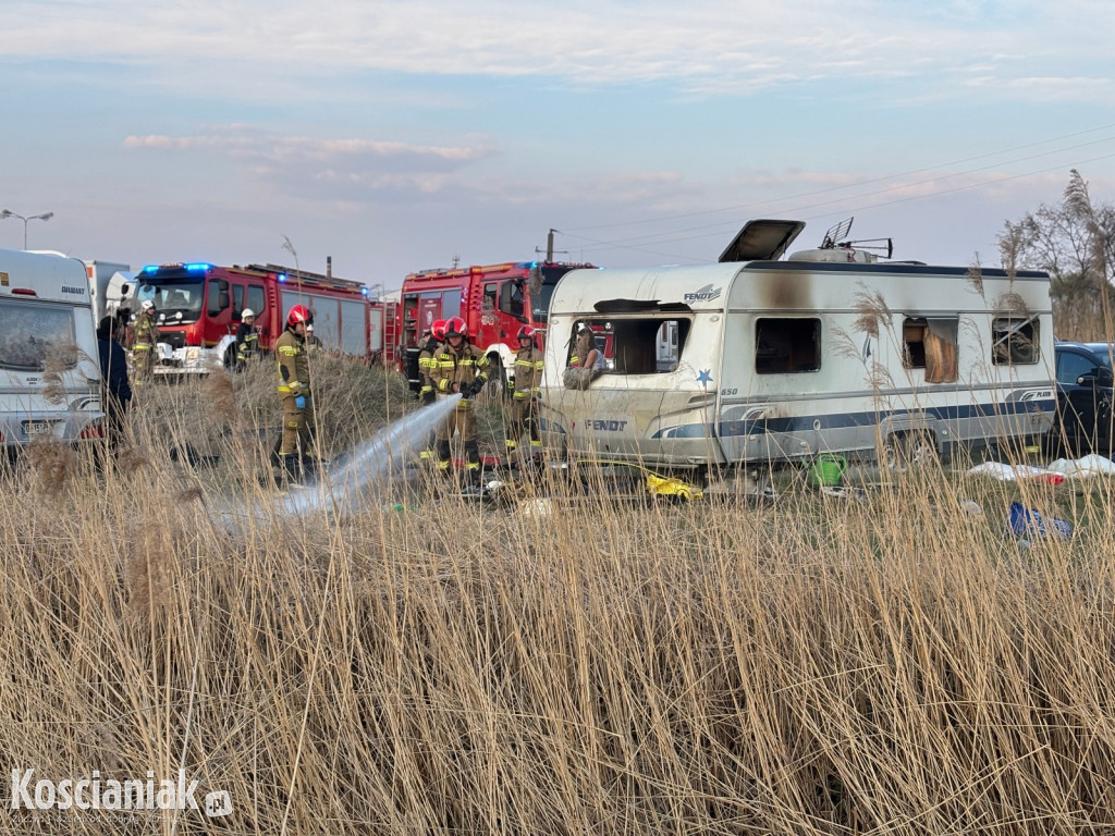 Pożar przyczepy kempingowej