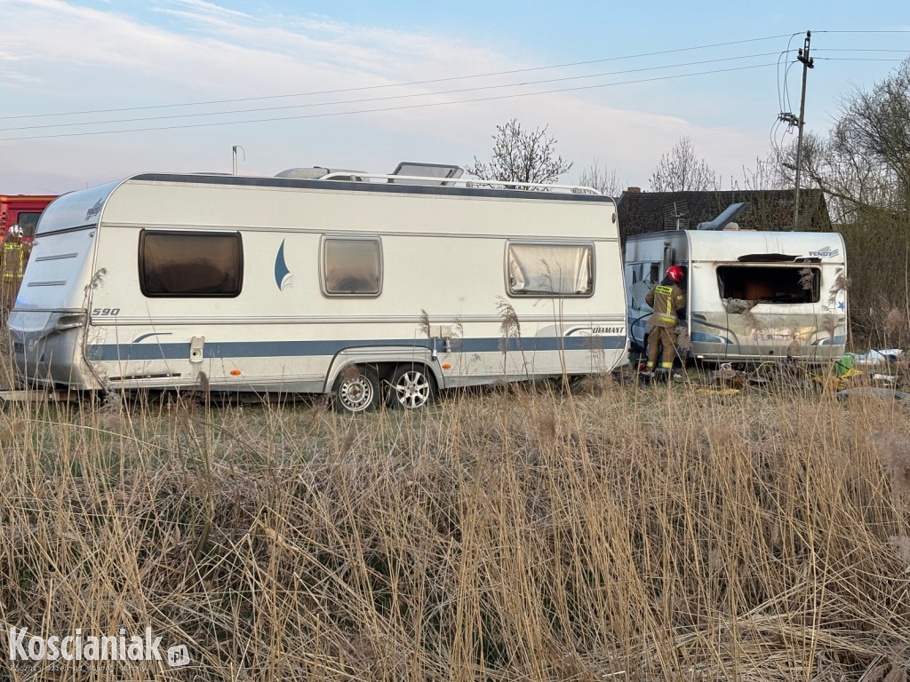 Pożar przyczepy kempingowej