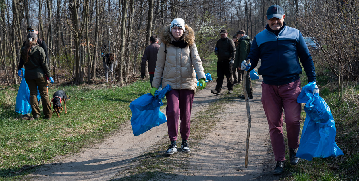 Czwarte sprzątanie lasu w Kurzej Górze