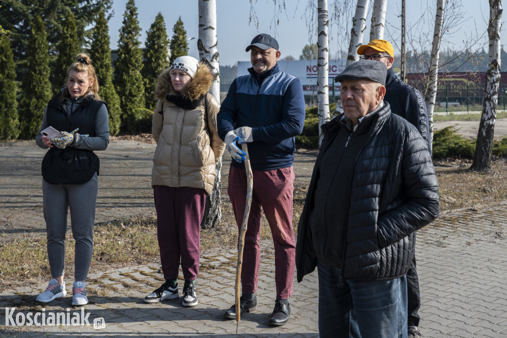 Czwarte sprzątanie lasu w Kurzej Górze