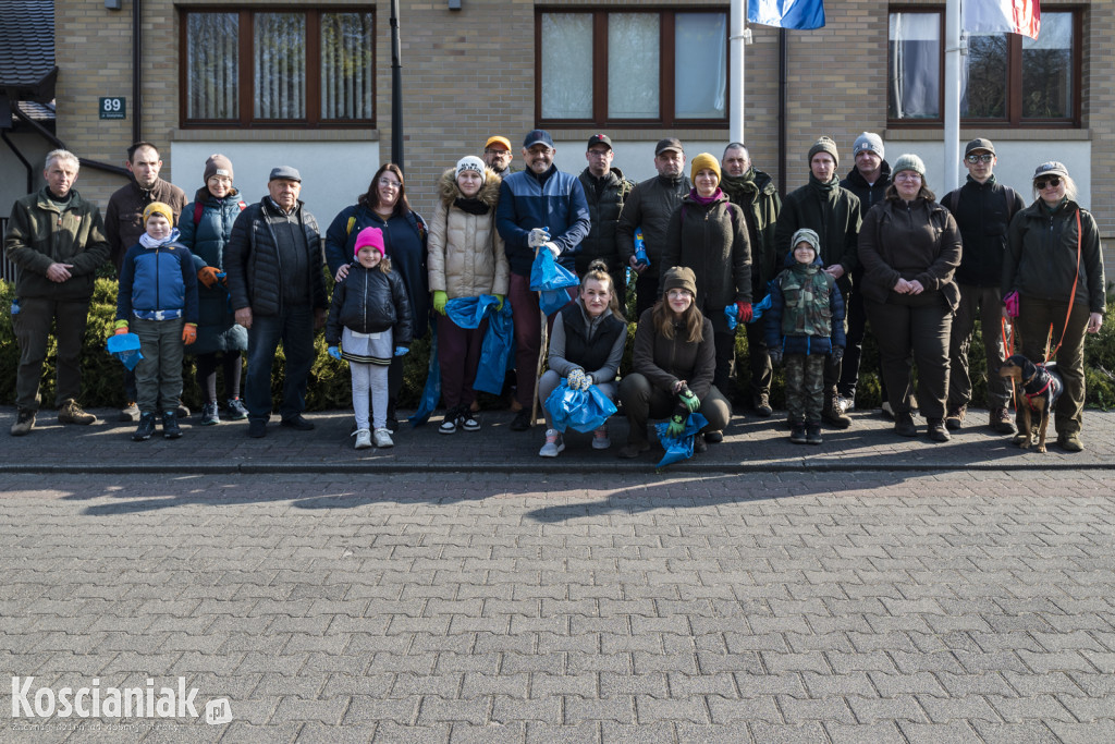 Czwarte sprzątanie lasu w Kurzej Górze
