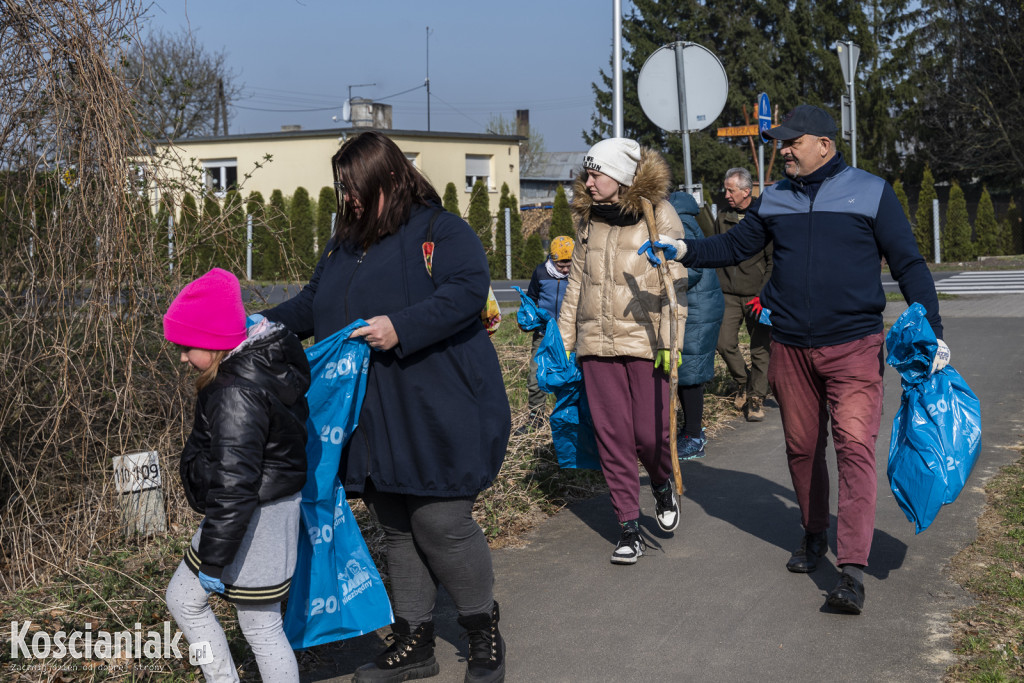 Czwarte sprzątanie lasu w Kurzej Górze