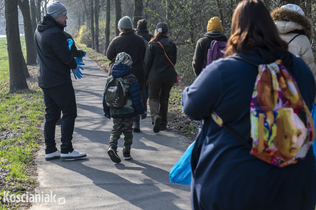 Czwarte sprzątanie lasu w Kurzej Górze
