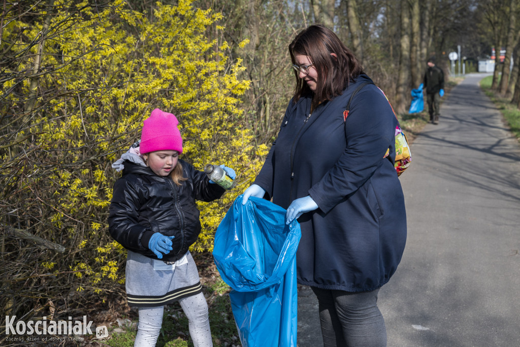 Czwarte sprzątanie lasu w Kurzej Górze