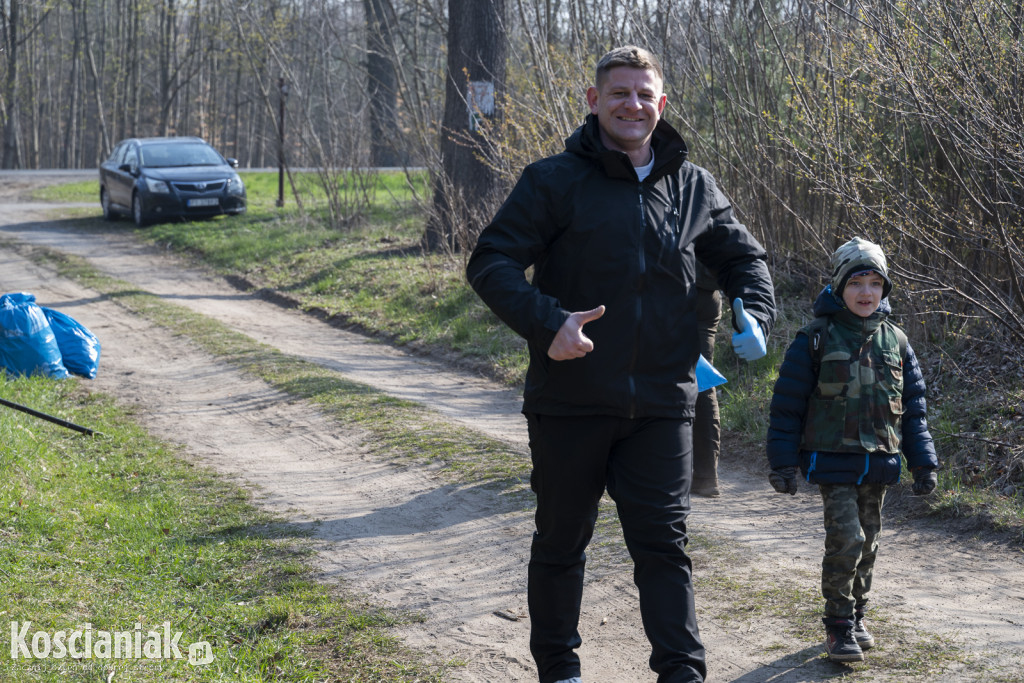 Czwarte sprzątanie lasu w Kurzej Górze