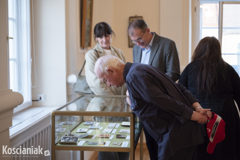 Wernisaż wystawy prac Kazimierza Bąka