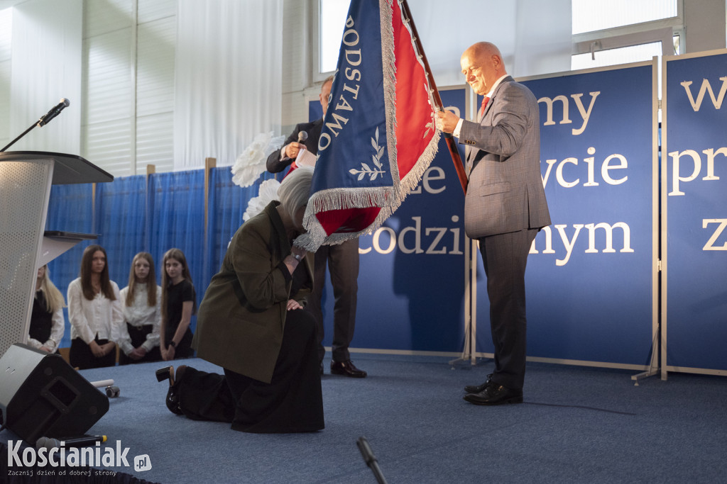 Nadanie imienia szkole w Bonikowie