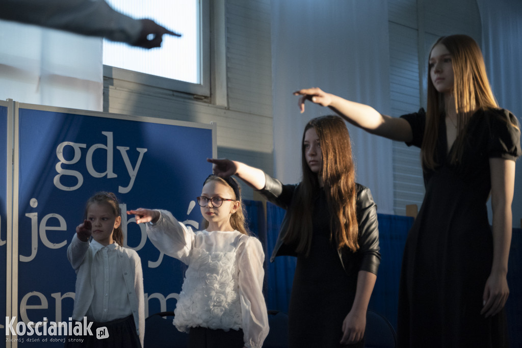 Nadanie imienia szkole w Bonikowie