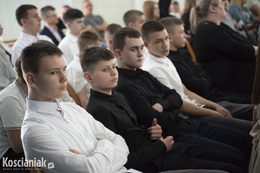 Nadanie imienia szkole w Bonikowie