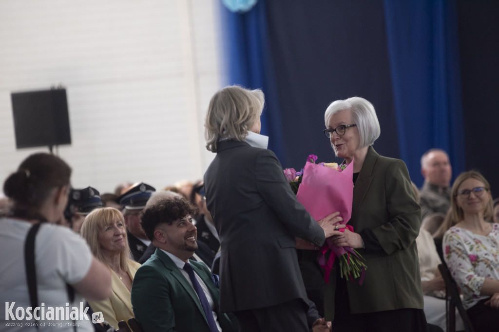 Nadanie imienia szkole w Bonikowie