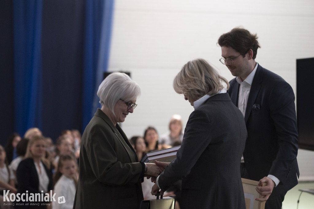 Nadanie imienia szkole w Bonikowie