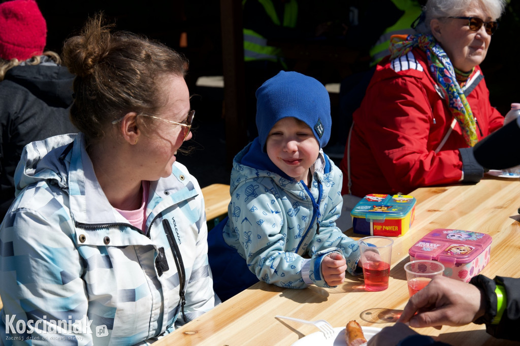 Rajd rowerowy z pajdą chleba