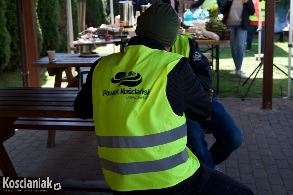 Rajd rowerowy z pajdą chleba