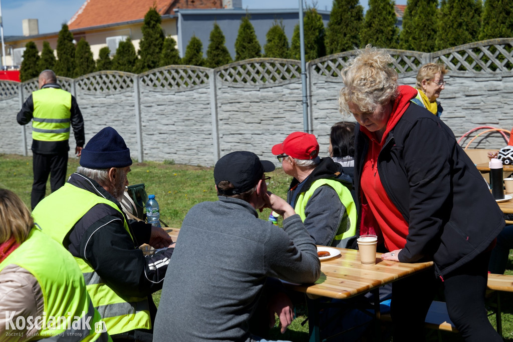 Rajd rowerowy z pajdą chleba