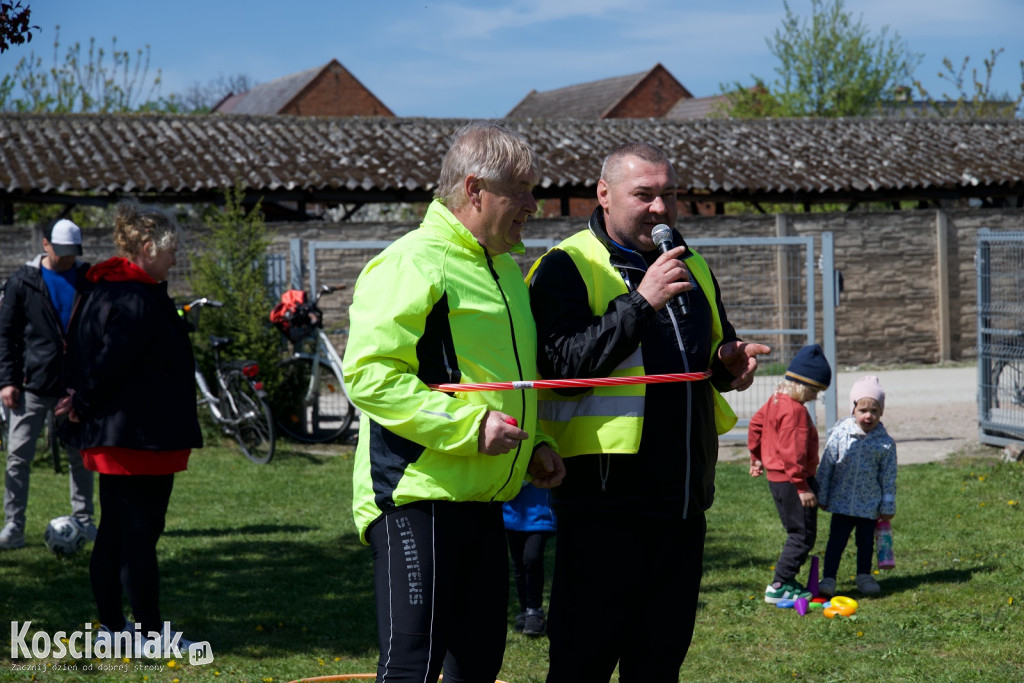 Rajd rowerowy z pajdą chleba