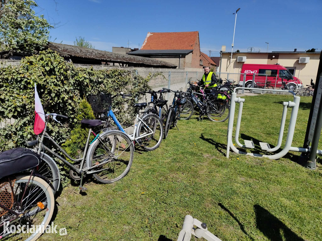 Rajd rowerowy z pajdą chleba