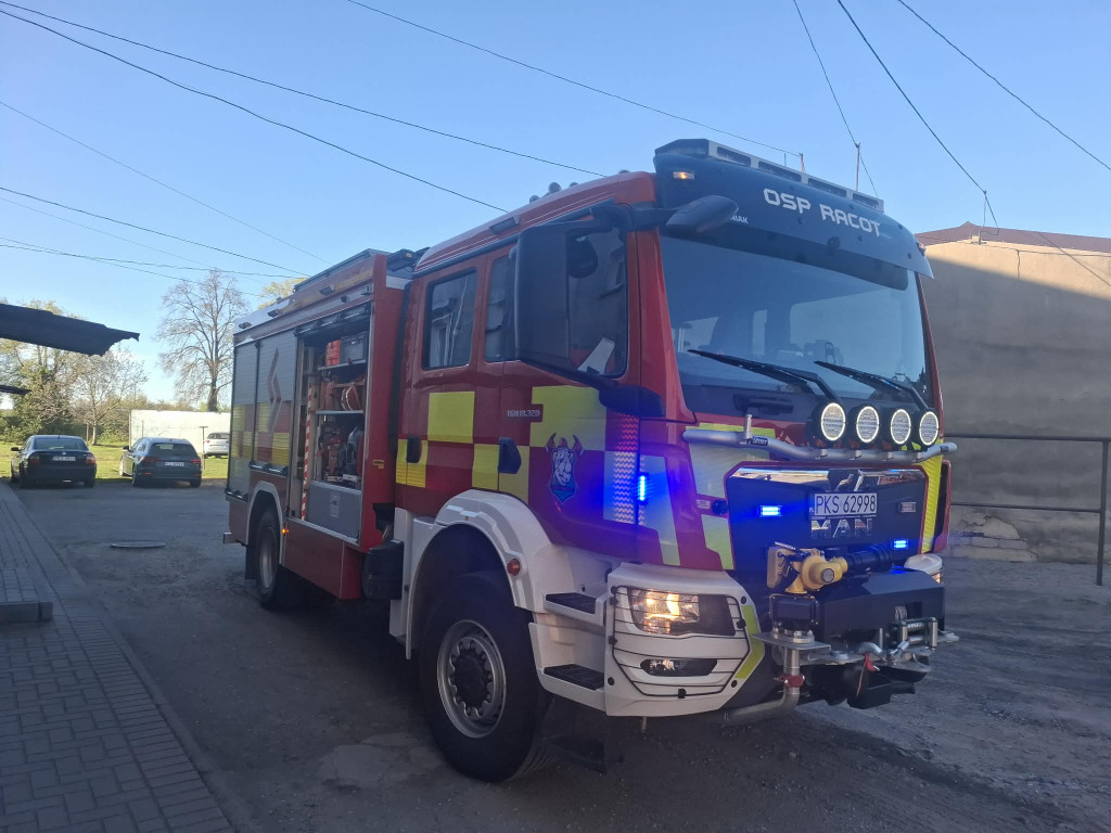 Pożar mieszkania w bloku w Gryżynie