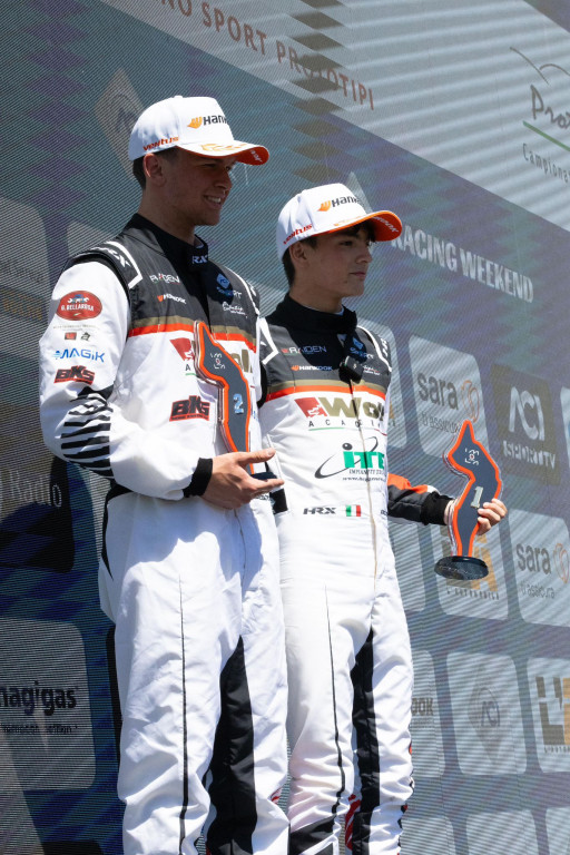 Iwo Beszterda na podium debiutanckiej rundy CISP