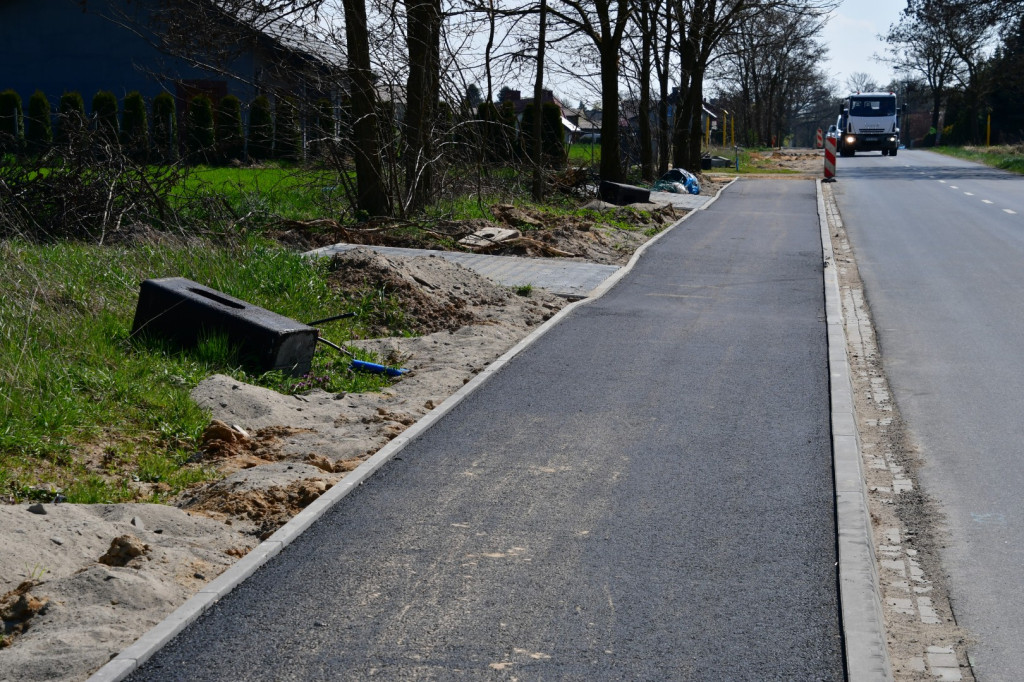 Budowa ścieżki rowerowej Nacław-Gryżyna