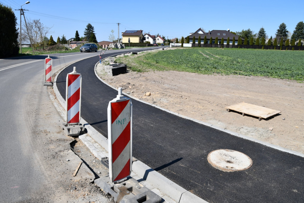 Budowa ścieżki rowerowej Nacław-Gryżyna