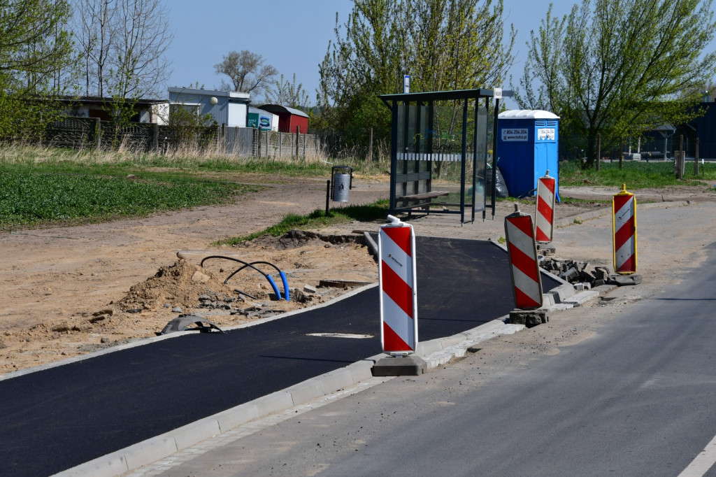 Budowa ścieżki rowerowej Nacław-Gryżyna