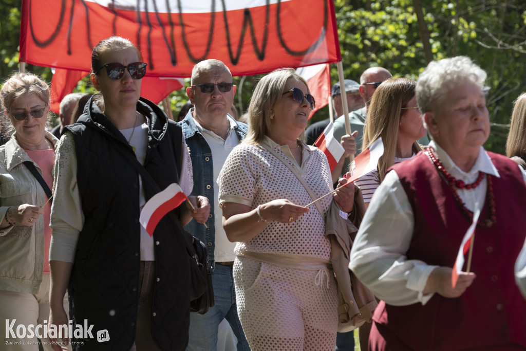 Pochód 1 maja w Muzeum PRL Frania w Kokorzynie