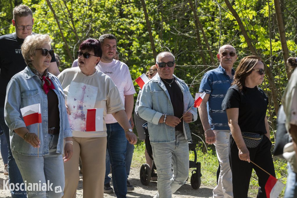 Pochód 1 maja w Muzeum PRL Frania w Kokorzynie