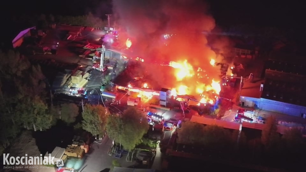 Duży pożar tartaku w Racocie